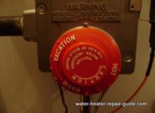 Water heater gas control valve